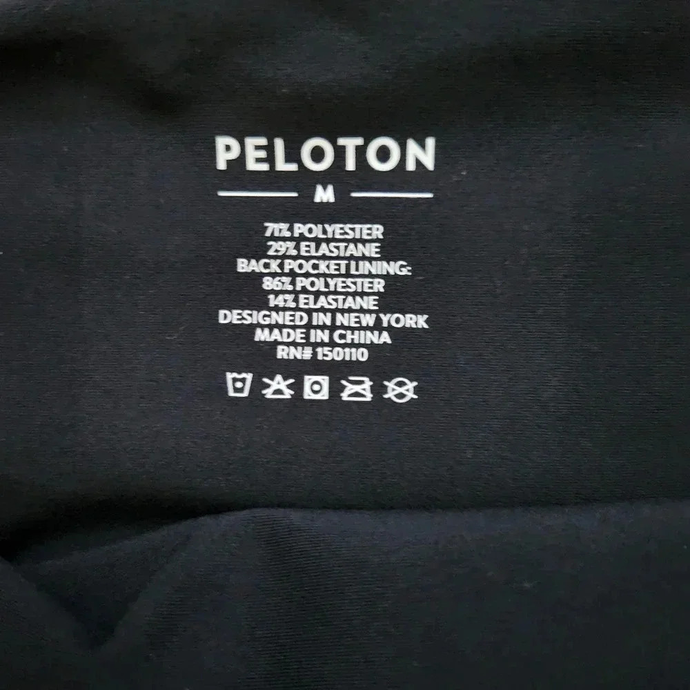 Peloton Biker Shorts with Pockets Size M - Picture 4 of 7